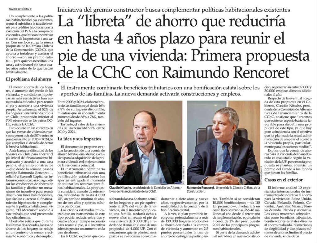 Pareja revisando ahorro para el pie de una primera vivienda en Santiago de Chile